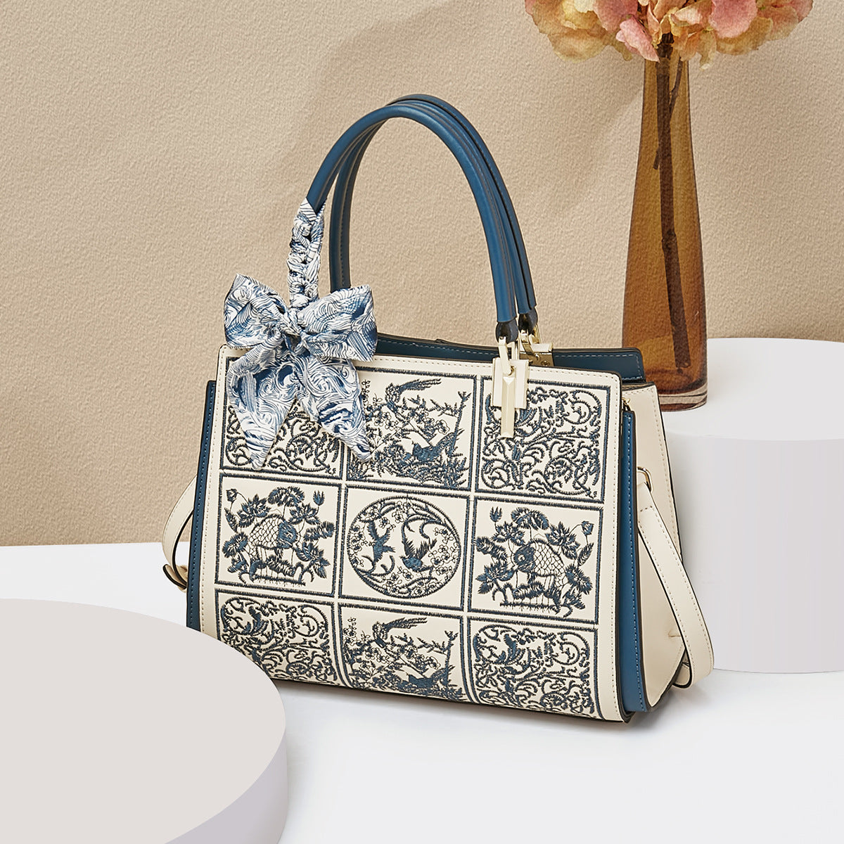 New Chinese style blue and white porcelain embroidered handbag, women's large capacity maternity bag/crossbody bag.